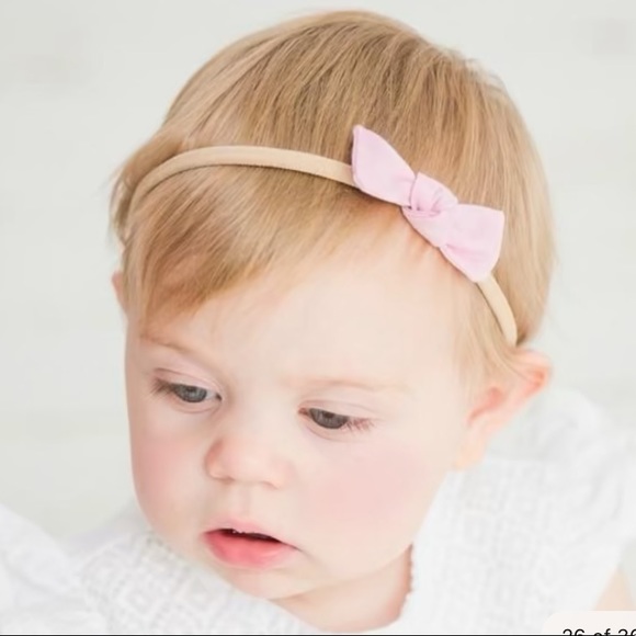 Itty bitty baby bows in time for Easter 🐣! - Picture 6 of 8